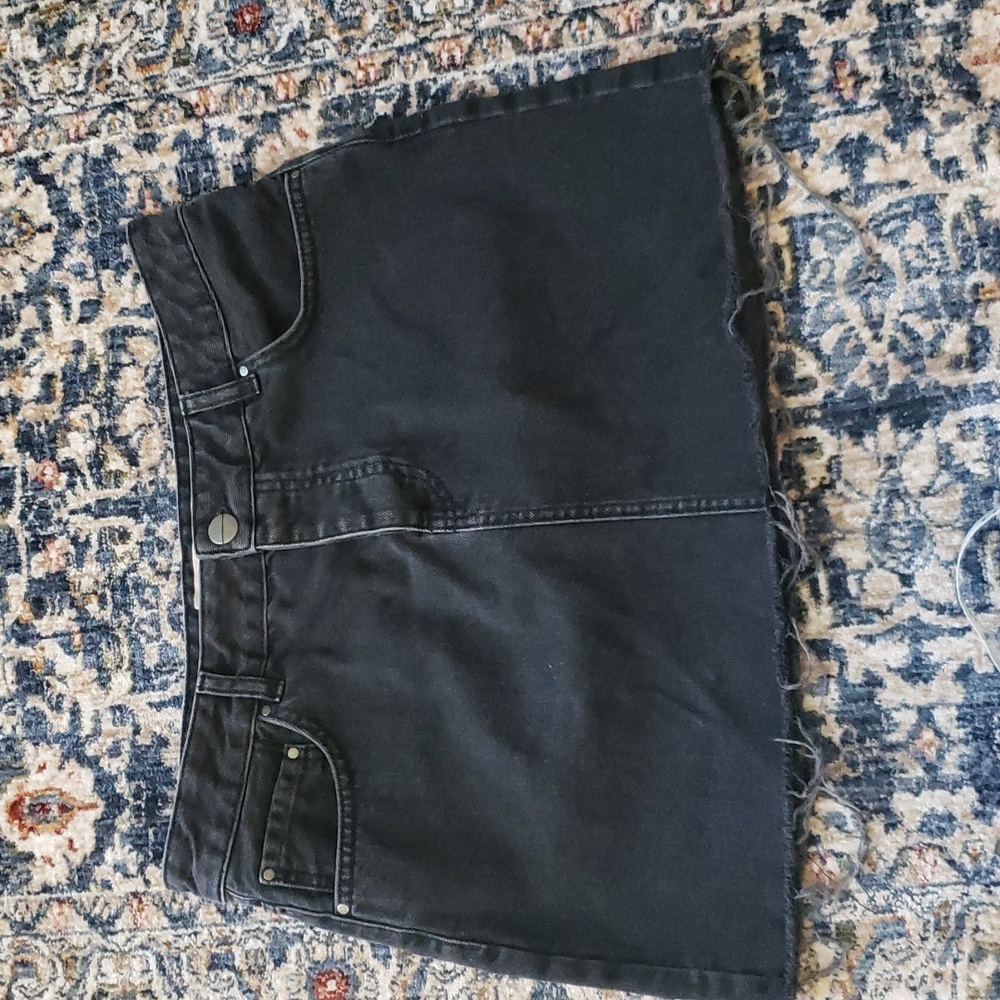 💥4/$20 Asos Black Denim Mini Skirt. Size UK 12/US 8